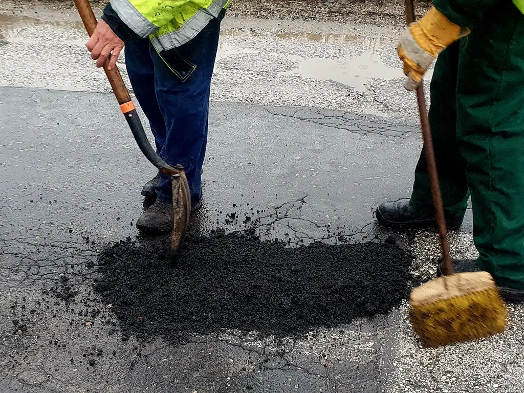 Hidegbitmuen a kátyúban