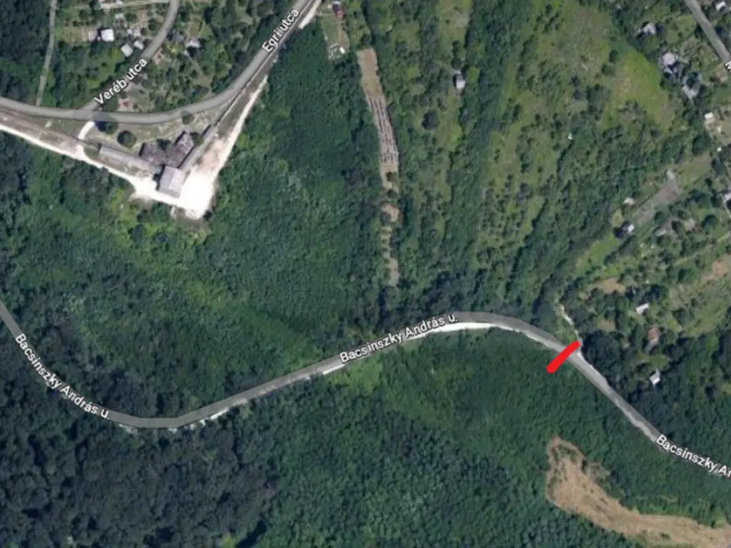 Útlezárás a pirossal jelölt részek között