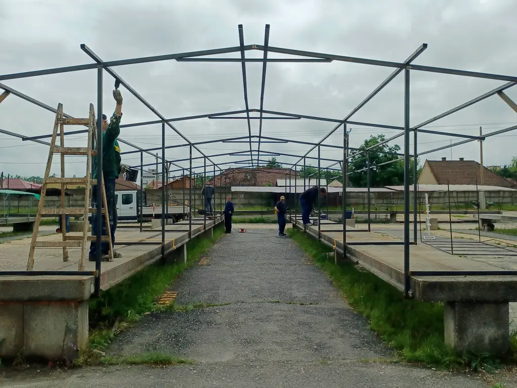 Zsarnai piac felújítás