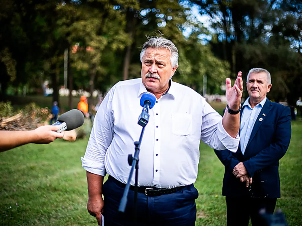 Veres Pál polgármester és Kovács Imre István műszaki vezető