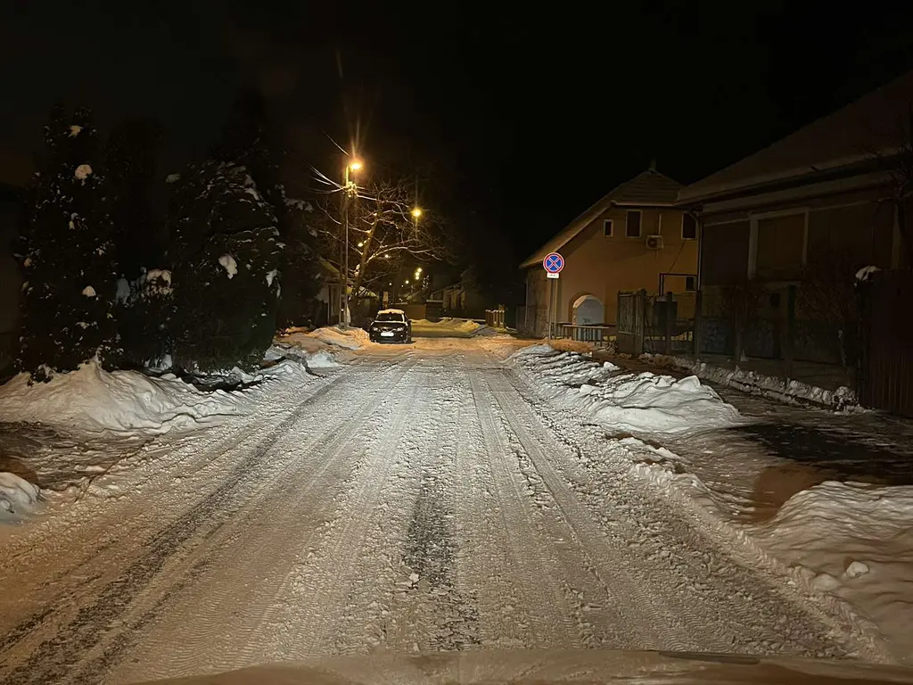 közterület-bontási és hibaelhárítási munkálat