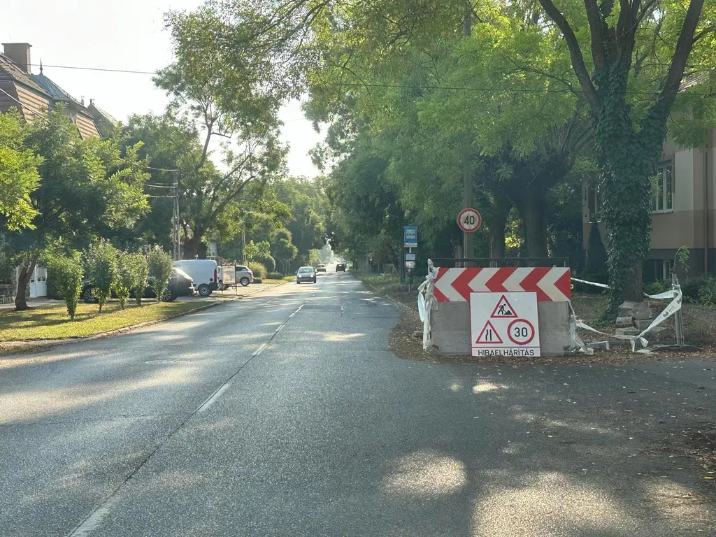 közterület-bontási és hibaelhárítási munkálatok